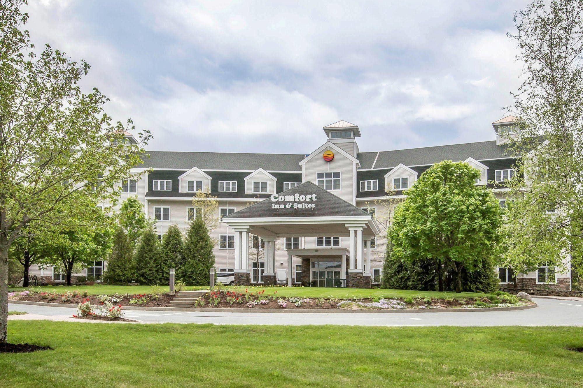 Comfort Inn & Suites Near Burke Mountain Saint Johnsbury Zewnętrze zdjęcie
